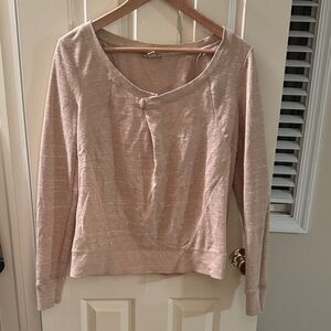 HOLDING HORSES Long Sleeve Top